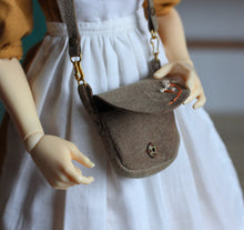 Load image into Gallery viewer, Small shoulder bag
